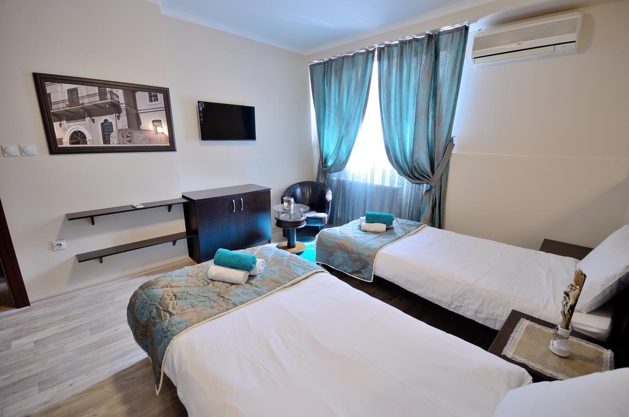 Hotel Shirok Sokak Bitola Exteriör bild